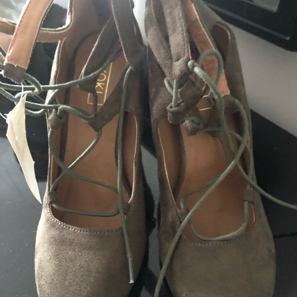 Suede Shoes - Picture 3 of 3